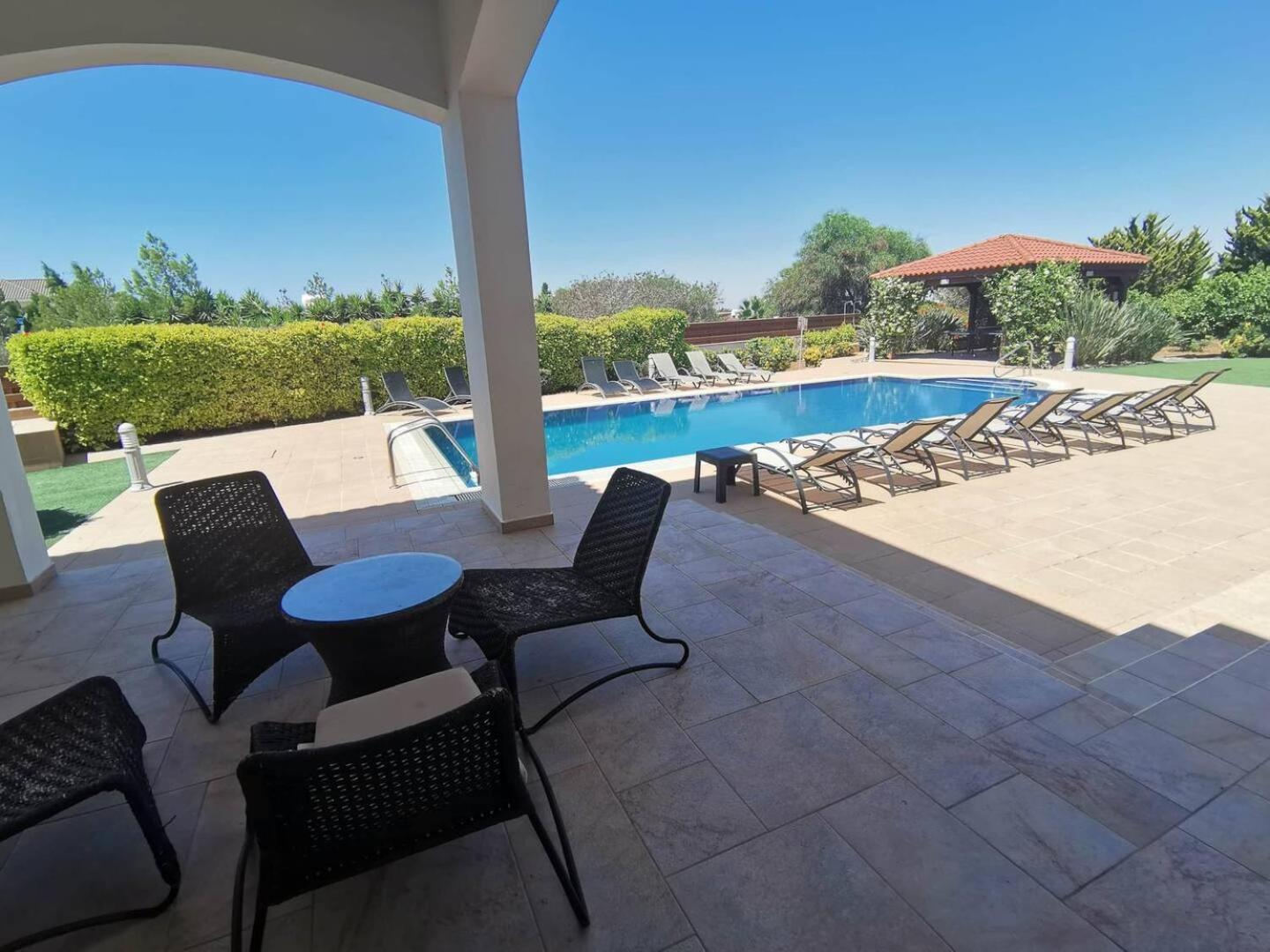 Orchard Blossom Private Villa With Pool Phrenaros Esterno foto